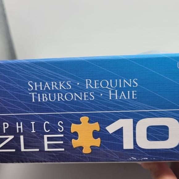 Eurographics Sharks 1000 Piece Puzzle - Picture 5 of 7